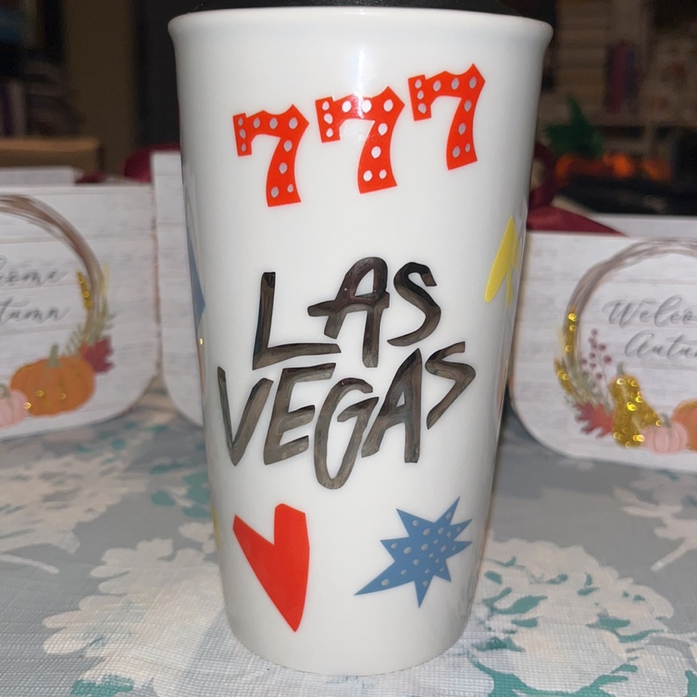 Starbucks Las Vegas 777 Double Wall Traveler 10 oz Tumbler 2018 NWT Limited Edit